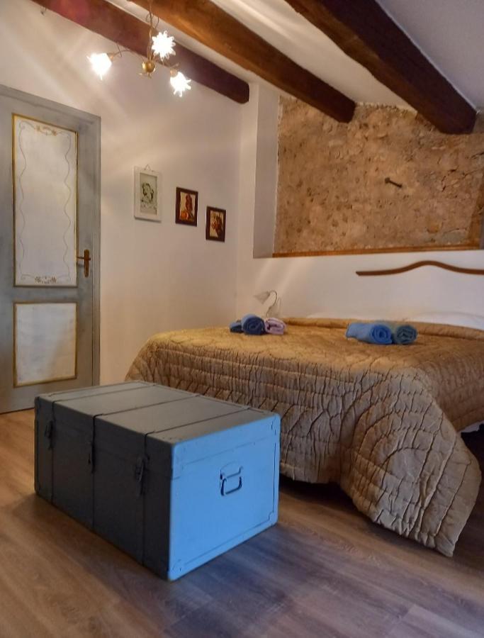 Bed and Breakfast La Stella à Civita Extérieur photo